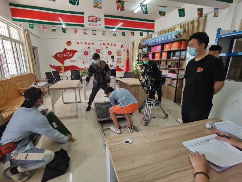 追星女孩心理学分析报告：周宁县广告片拍摄公司揭秘饭圈应援式传播逻辑